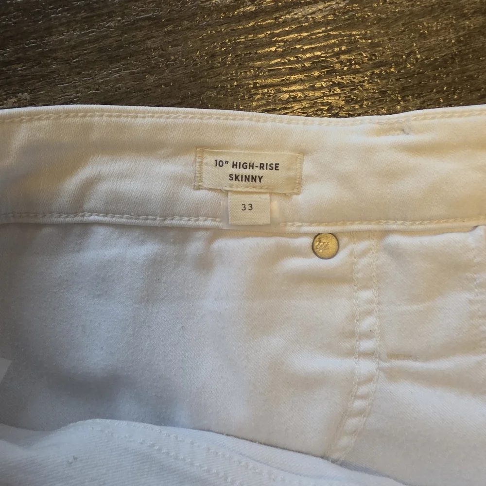 Madewell White Skinny High-Rise Jeans - Picture 7 of 8